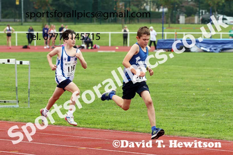 Mens and Boys 800 metres, 2021 North Eastern Track and Field Champs., Middesbrough. Photo: David T. Hewitson/Sports for All Pics
